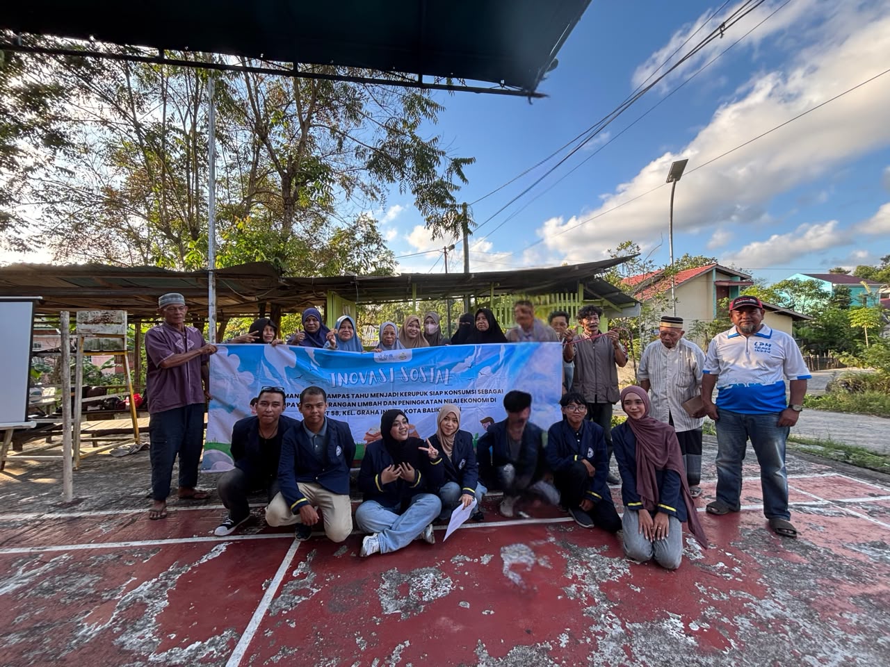 Pemanfaatan Ampas Tahu Menjadi Kerupuk Siap Konsumsi Sebagai Upaya Pengurangan Limbah dan Peningkatan Nilai Ekonomi UMKM di Kelurahan Graha Indah, Kota Balikpapan